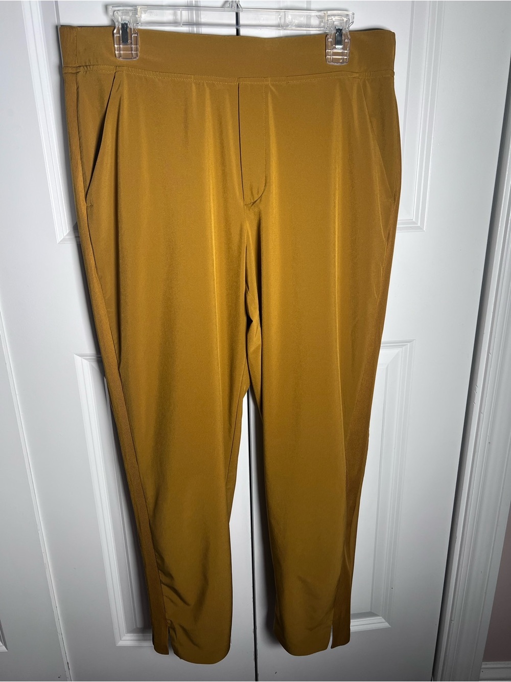 Athleta Brooklyn Ankle pants sz 14